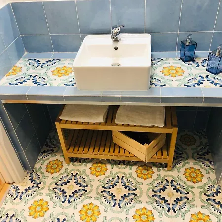 Bed & Breakfast Domus 25