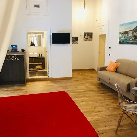 Domus 25 Bed & Breakfast