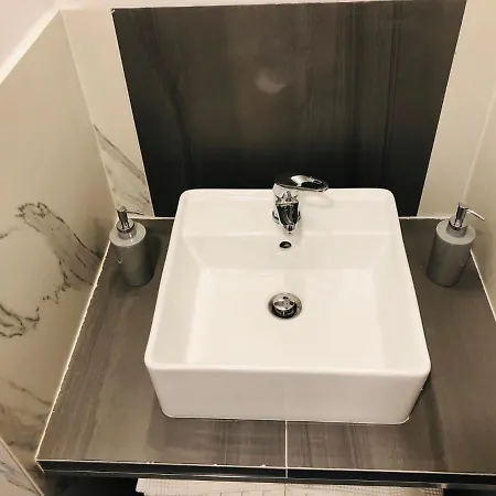 Domus 25 Frühstückspension 4*