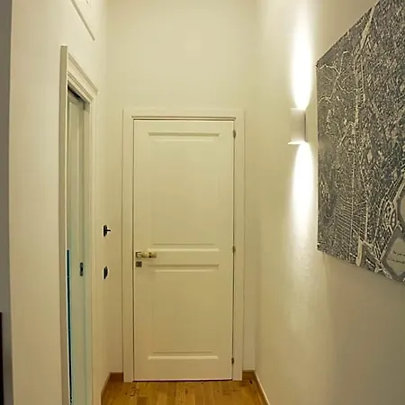 Domus 25 Bed & Breakfast 4*