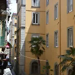 Domus 25 Bed and breakfast 4*