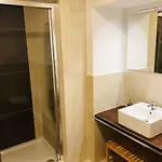 Domus 25