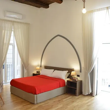 Domus 25 Bed and breakfast 4*